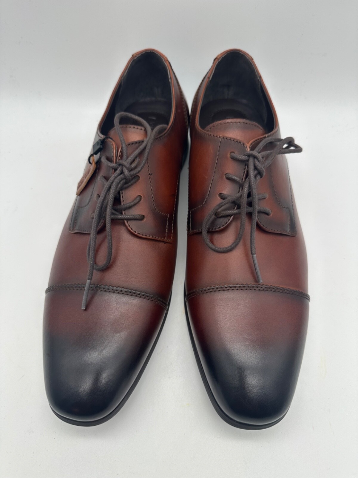 SAOLA NUOVISSIME scarpe eleganti Express 55285 marroni Oxford Cap Toe taglia 11 prezzo al dettaglio $118