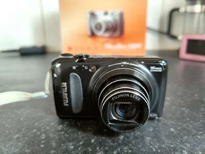 FUJIFILM Finepix F660 EXR Digital Camera Black WORKING NO CHARGER