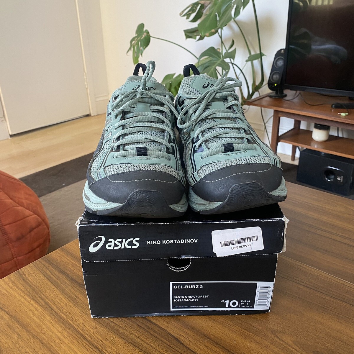 Kiko Kostadinov ASICS GEL-Burz 2 Seafoam | eBay Kiko Kostadinov ASICS GEL-Burz 2 Seafoam | eBay