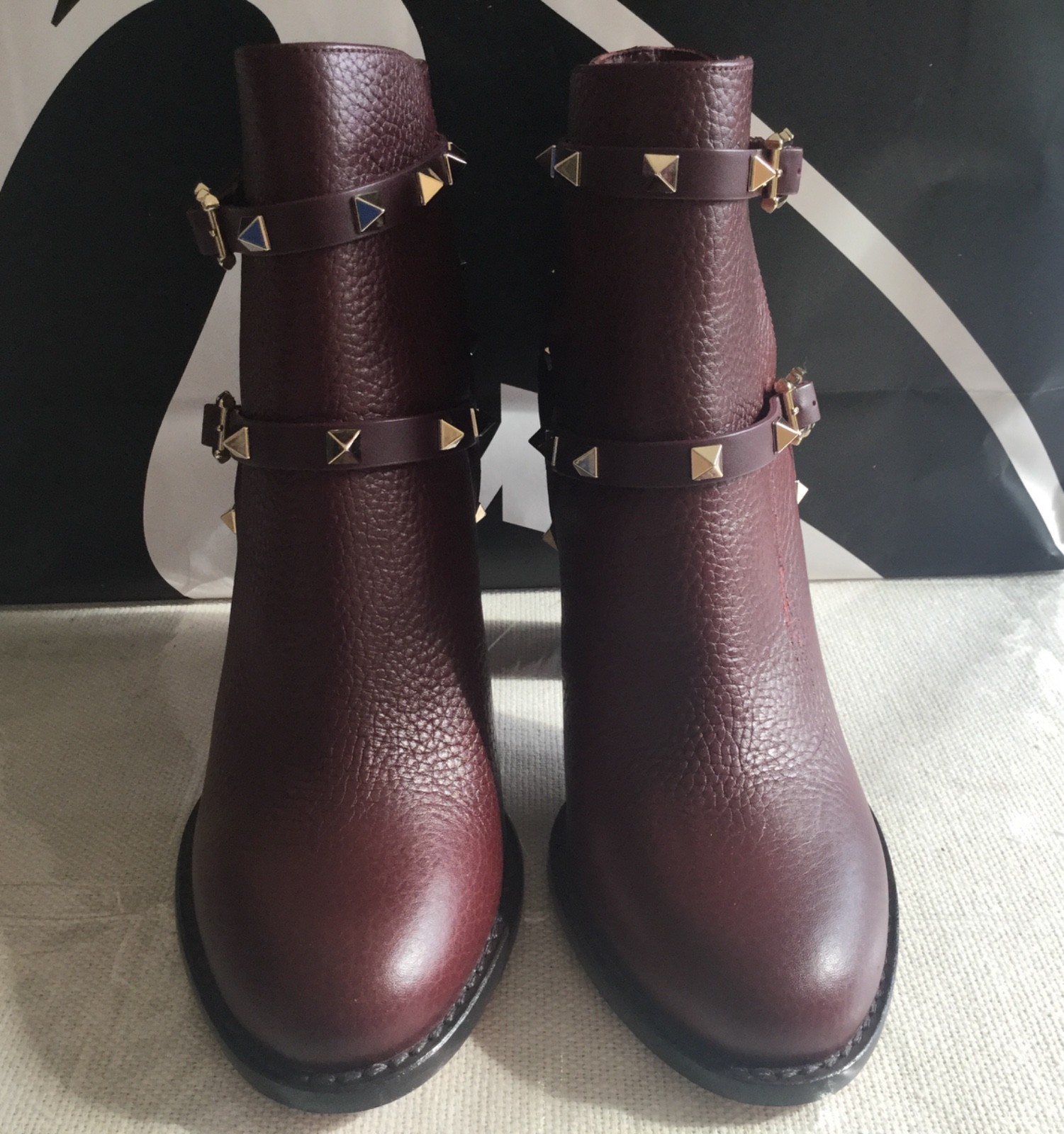 NEW VALENTINO ROCKSTUD LEATHER CHUNKY HEEL BOOTS sz 37.5 37.5 37.5 MSRP 1375 cdf330 NEW VALENTINO ROCKSTUD LEATHER CHUNKY HEEL BOOTS sz 37.5 37.5 37.5 MSRP 1375 cdf330