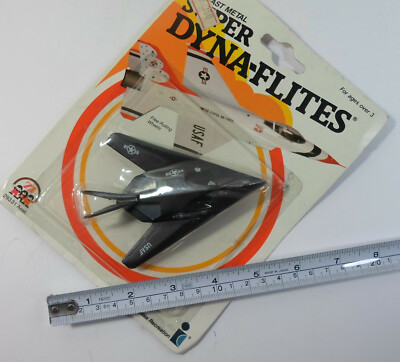 ZYLMEX ZEE VTG 1983 SUPER DYNA-FLITES STEALTH FIGHTER AIRCRAFT DIE