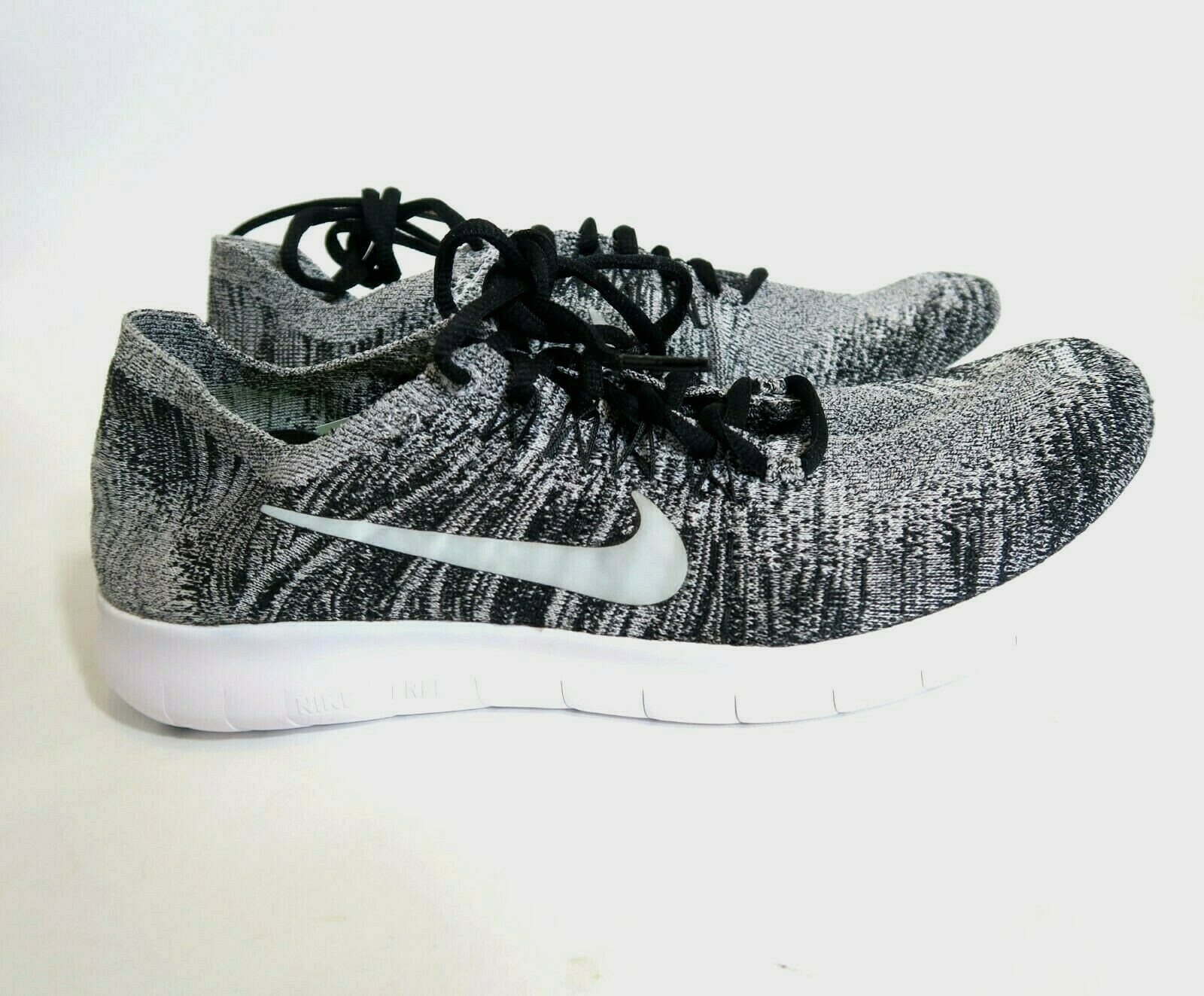 Nike Wmns Free RN Flyknit 2017 White Black Women Sz 9.5. Running shoes 880844-003 Nike Wmns Free RN Flyknit Flyknit Flyknit 2017 White Black Women Sz 9.5. Running shoes 880844-003 acb38f