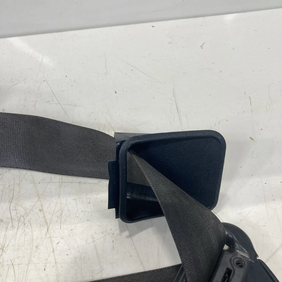 2001-2007 Chrysler Town & Country Dodge Caravan 2nd Row Rear Left Seat Belt OEM - Image 3 of 4