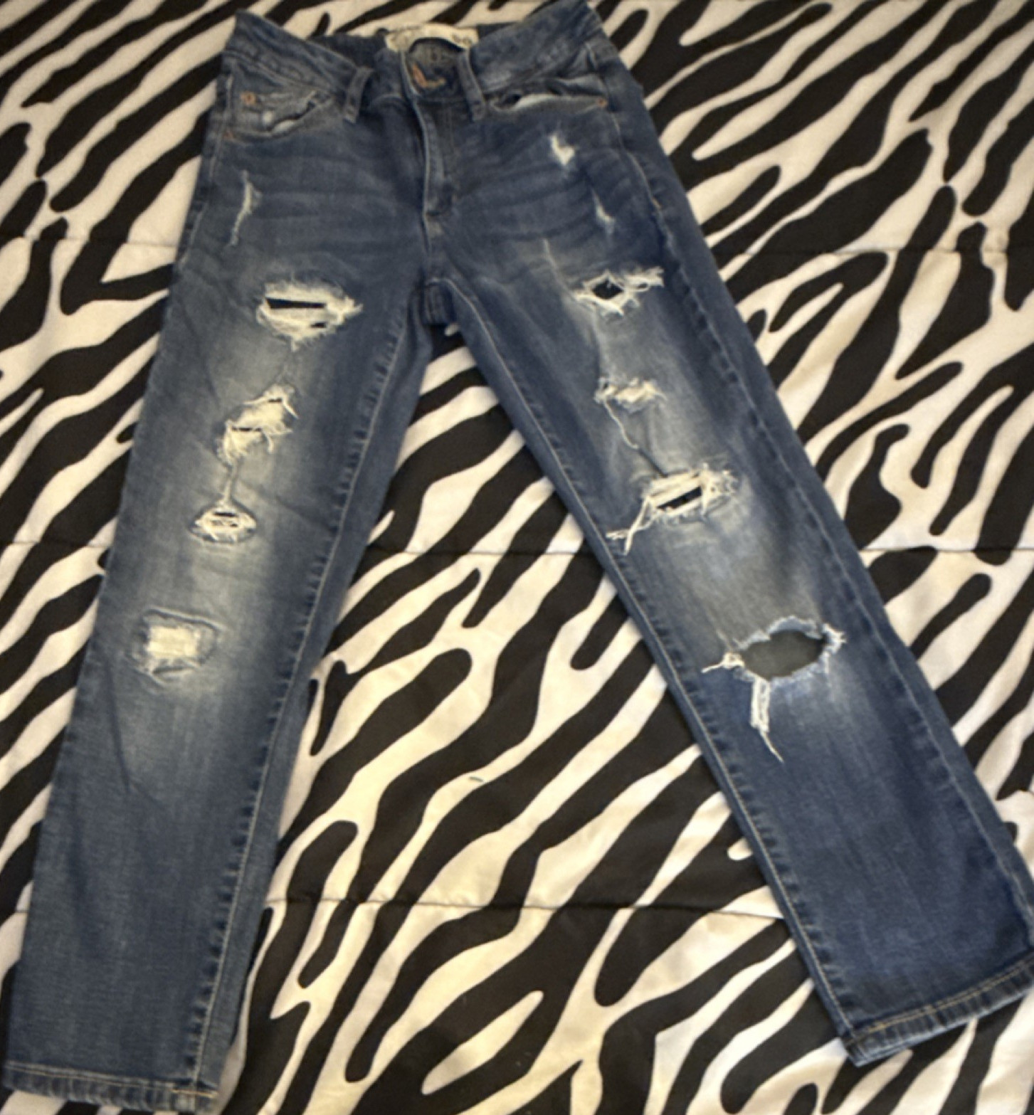 Garage Women Skinny Jeans Blue Medium Wash Distressed Denim Button Zip Sz 00