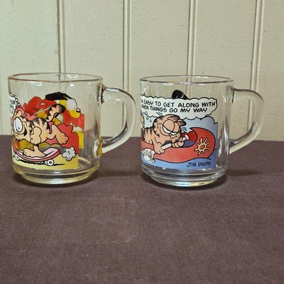 2 Vintage 1978 Garfield 8 Oz Glass Mugs From McDonald s United Feature Syndicate