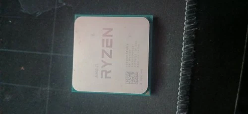 AMD Ryzen 5 2400G - 3.6GHz Quad Core (YD2400C5M4MFB) Processor