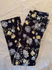 Charter Club Lexington Pants Size 6 Tummy Slimming Straight Leg Navy Floral