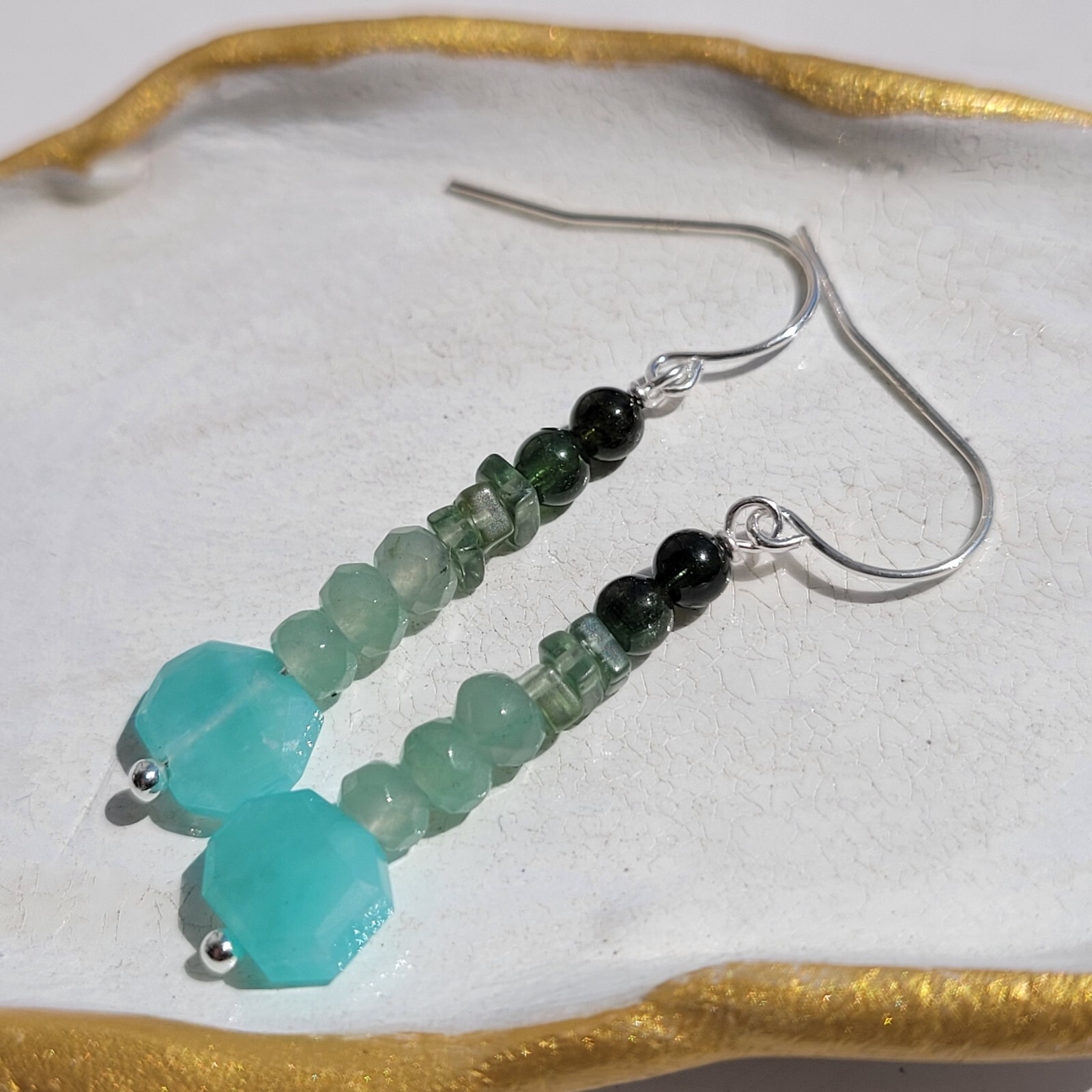 Boucles d'oreilles en apatite et tourmaline verte bleutée naturelle