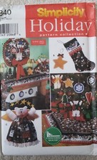 SIMPLICITY CHRISTMAS WREATH STOCKING TREE SKIRT Ornament PATTERN 7840 From 1997