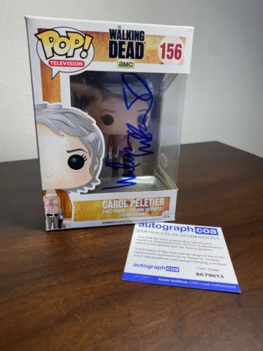 MELISSA McBRIDE SIGNED Carol Peletier Bloody Funko #156 Walking Dead - COA