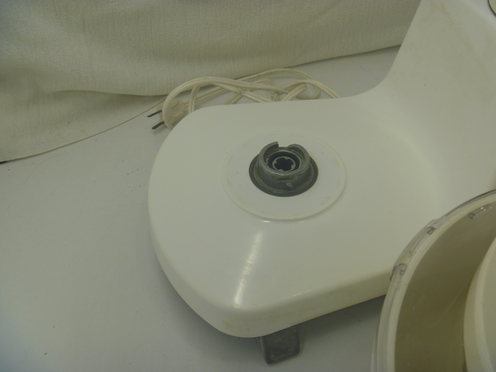 Vtg Bosch UM3 Universal Mixer Food Processor w/ Attachments Blender Grinder 