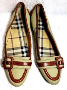 burberry womens flats