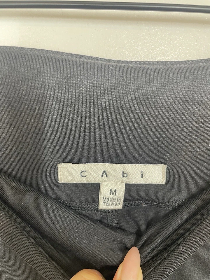 Leggings al tobillo negros CAbi para mujer talla mediana apresurados Foto 4 de 4