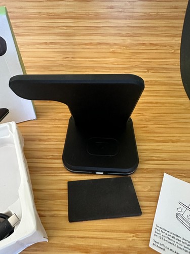 Sockspree 15W Wireless Charger Station Fast Charging Stand QC3.0 Adapter - Picture 5 of 6