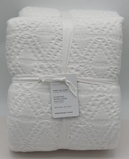 Pottery Barn Diamond Matelasse KING Duvet Cover  White