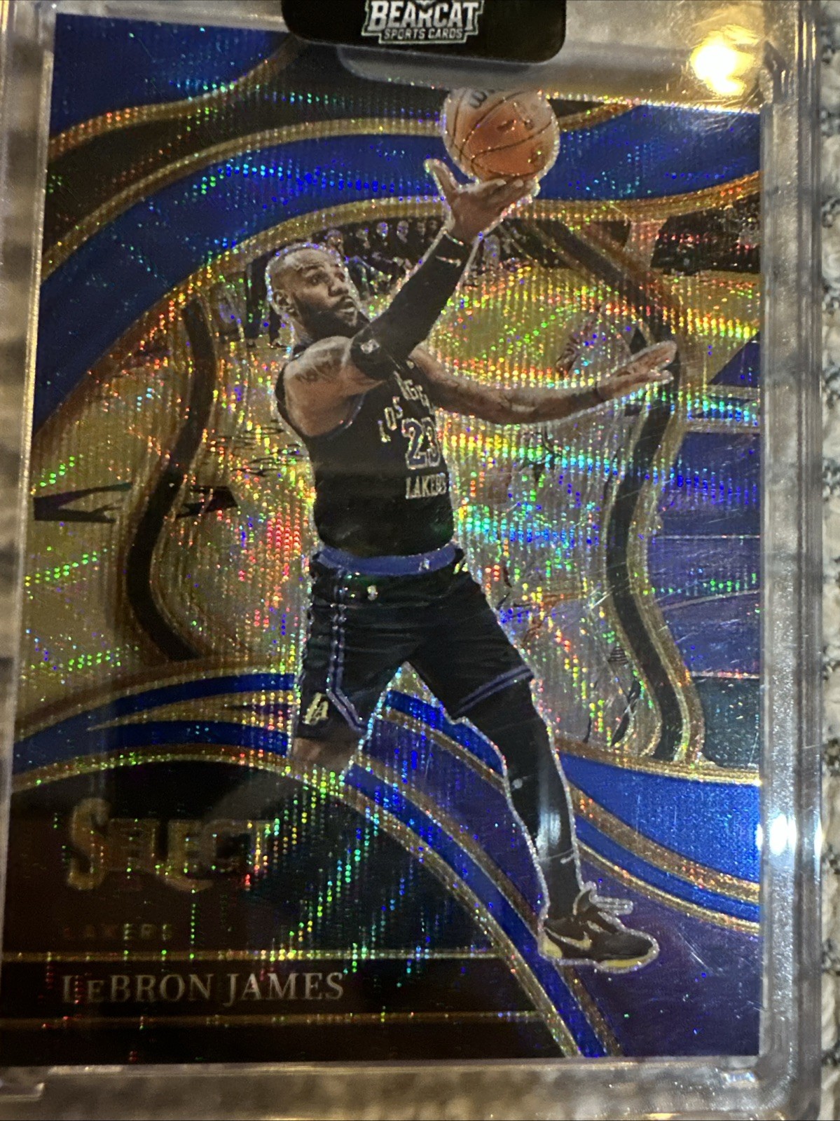 2023-24 Panini Select - Courtside LeBron James #266 Blue Flash Prizm /99