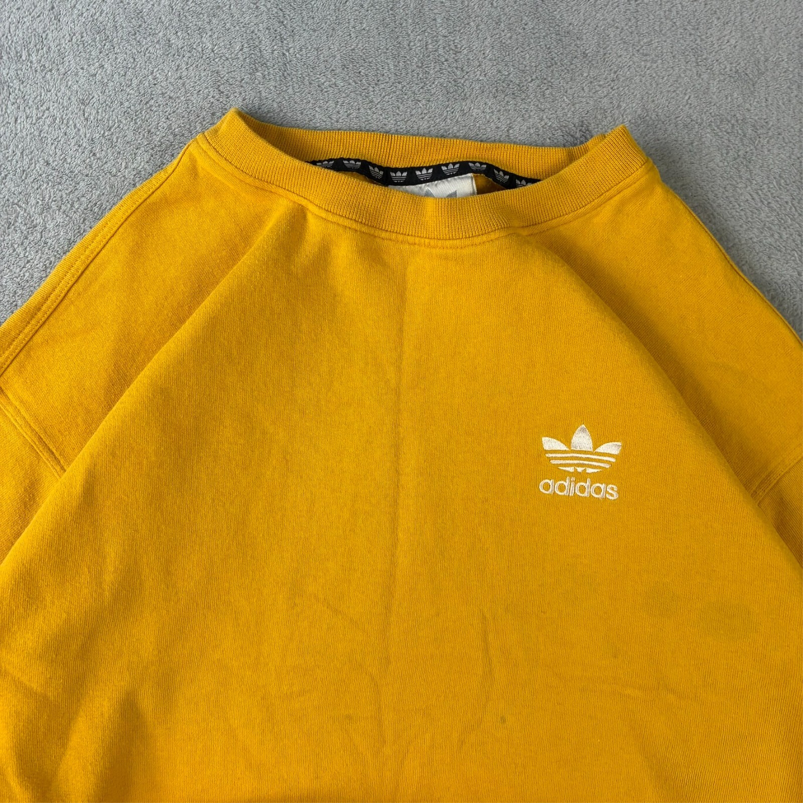 Vintage Adidas 1990's Yellow Trefoil Spellout Size 42/44 Large Sweatshirt image 4