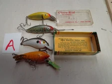 Lot Of 4 vintage Crankbaits Cisco Kid Bomber ?  Big O ?   Lot A