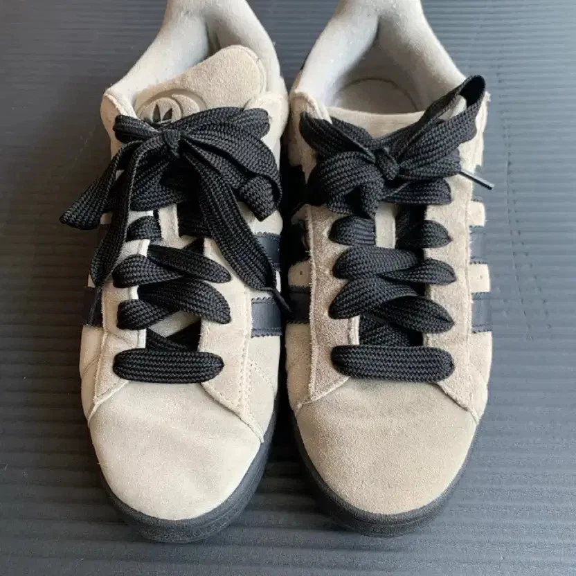 adidas gazelle silver green womens Adidas Campus 00s, 
