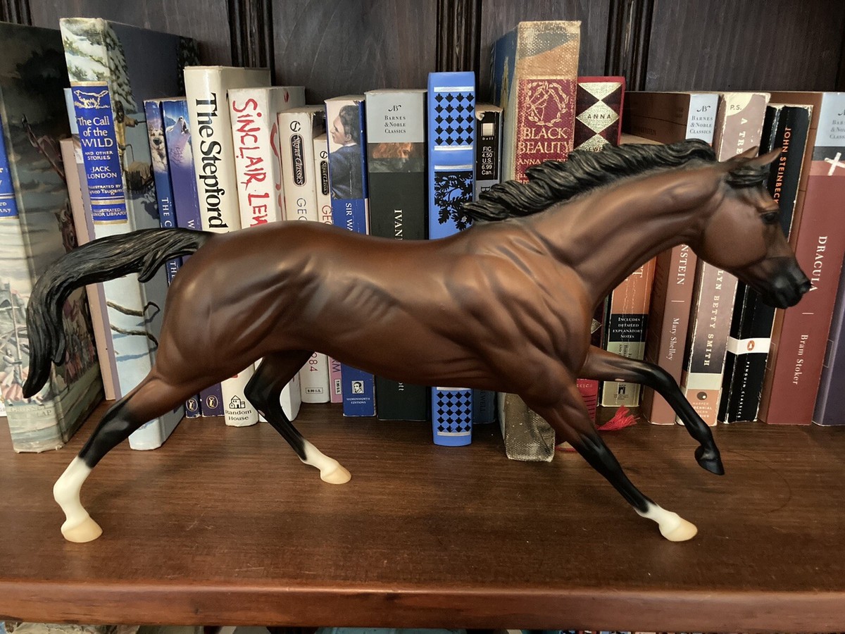 Breyer 476 CIGAR Famous Race Horse For Sale In Spring