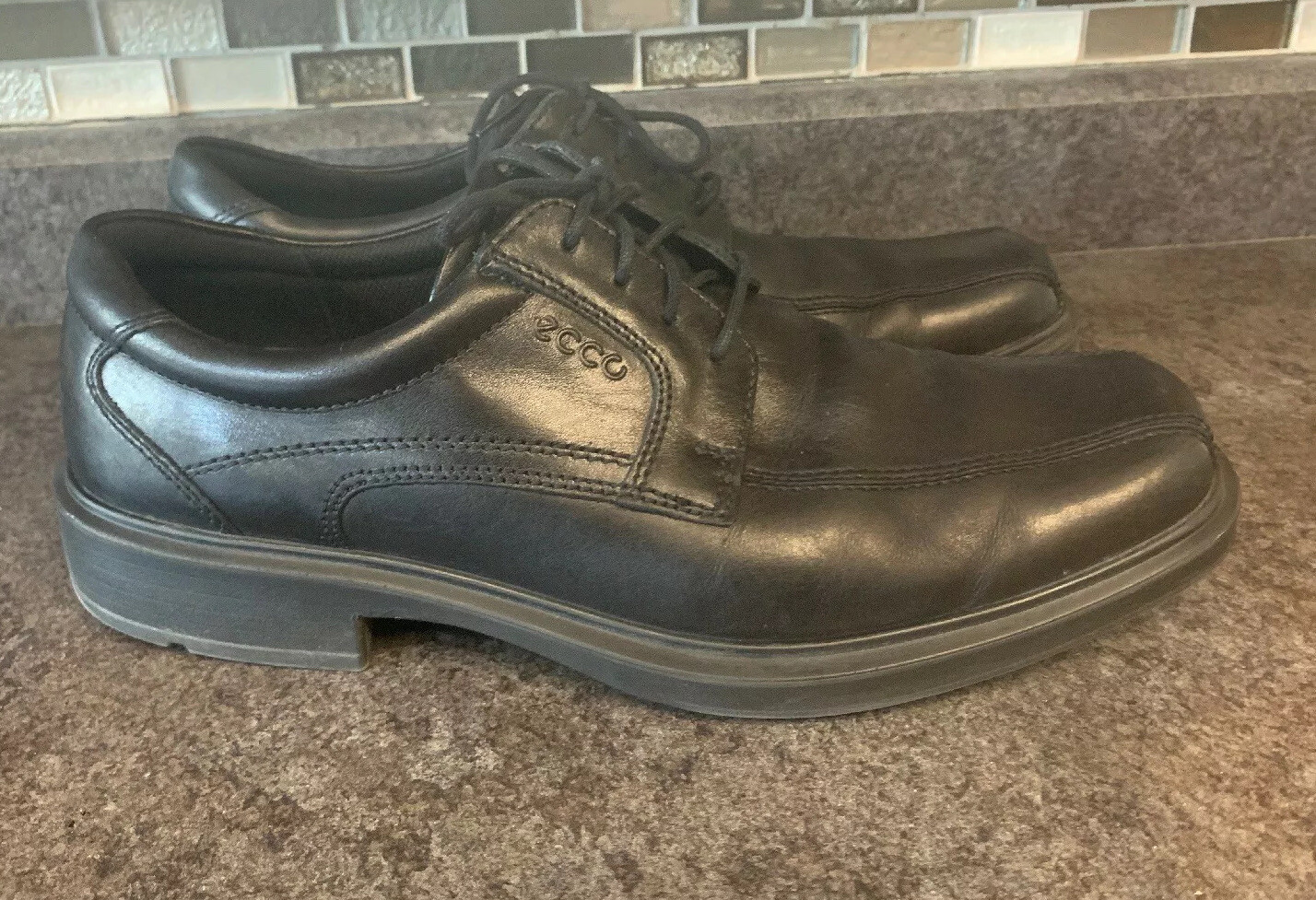 ecco stealth artisan loafer