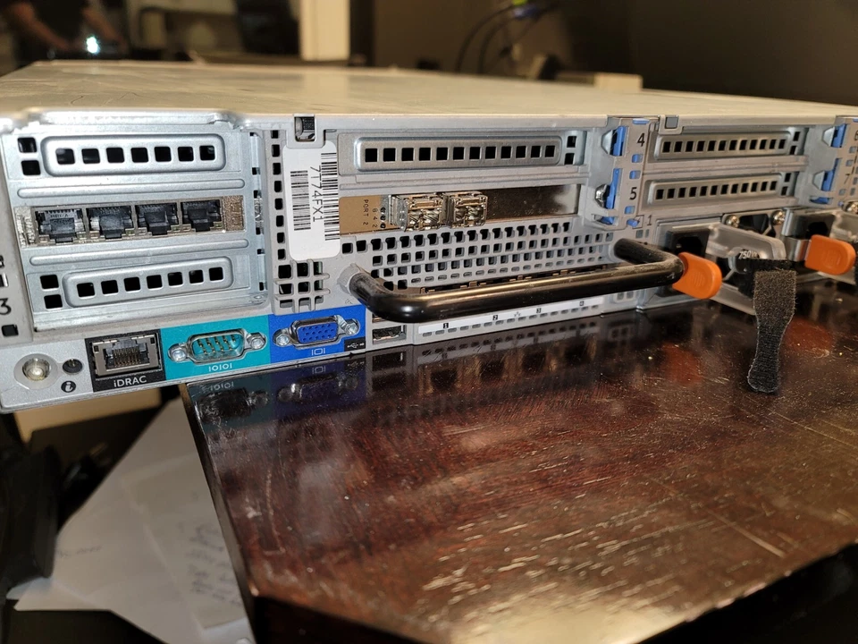 DELL POWEREDGE SERVER R720 SFF 2x Xeon E5-2680 2.7GHz 256GB RAM - Image 3 of 4