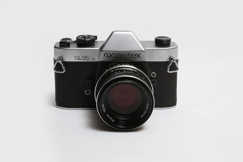 Rolleiflex SL35 Carl Zeiss Planar 1.8/50mm / Rollei Flash - Not Working