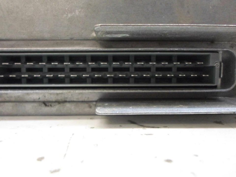 MÓDULO CONTROL ABS MITSUBISHI ECLIPSE 1995 1996 1997 1998 1999 2000 0265103071 Foto 4 de 4