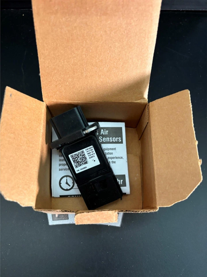 NAPA Mass Airflow Sensors XTP450036 Fits Nissan Infiniti - Image 2 of 3