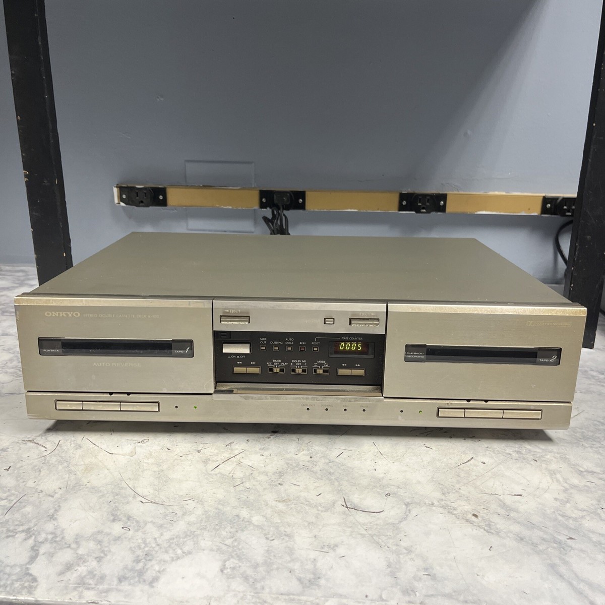 Onkyo K-100 Stereo Double Cassette Deck. Vintage 1990-91
