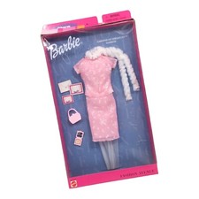New Barbie Charm Fashion Avenue Garden of Versailles Outfit Pink Mattel 2000