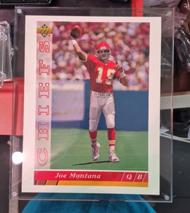 1993 Upper Deck - Joe Montana #460 Jumbo 8.5" x 11" Size with Protector Limited