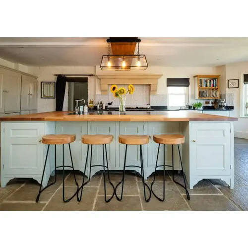 Approved Used In Frame Kitchen, Raised & Fielded, Large Island - Picture 3 of 24