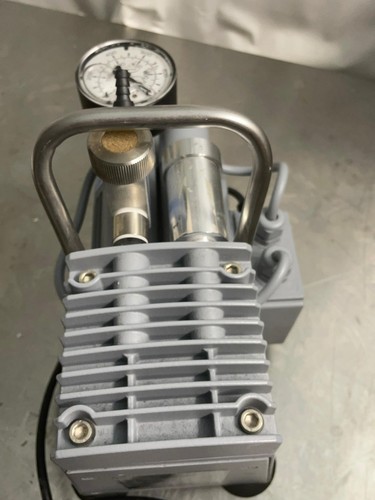 BOMBA DE VACÍO DIAFRAGMA VACUUBRAND ME 2SI 30 días de garantía - Imagen 8 de 20