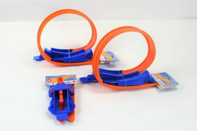 Hot Wheels Track Builder TB-7 Loop Base Track & Manual Rubber Band Launcher