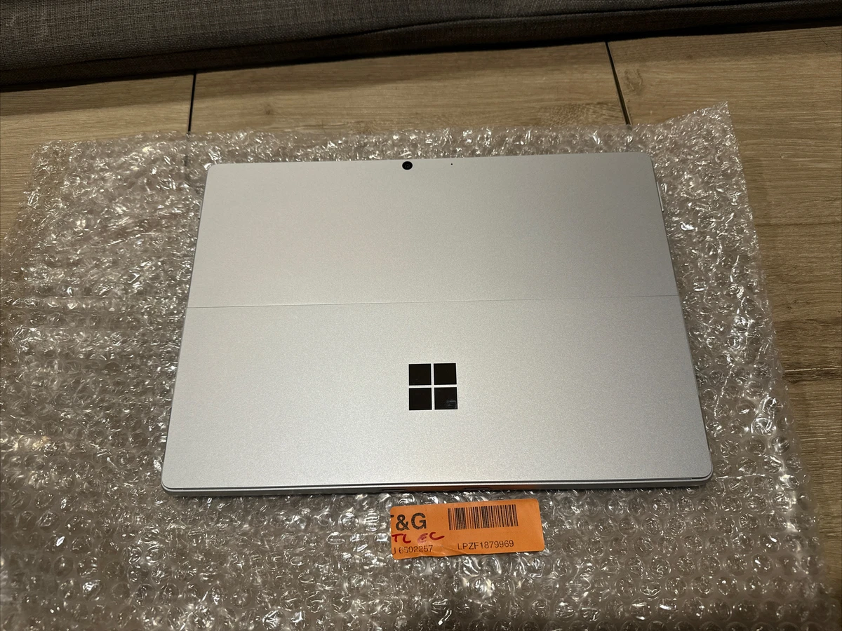Microsoft Surface Pro 8 13