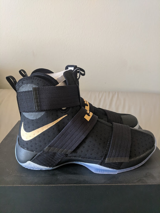 lebron soldier black gold