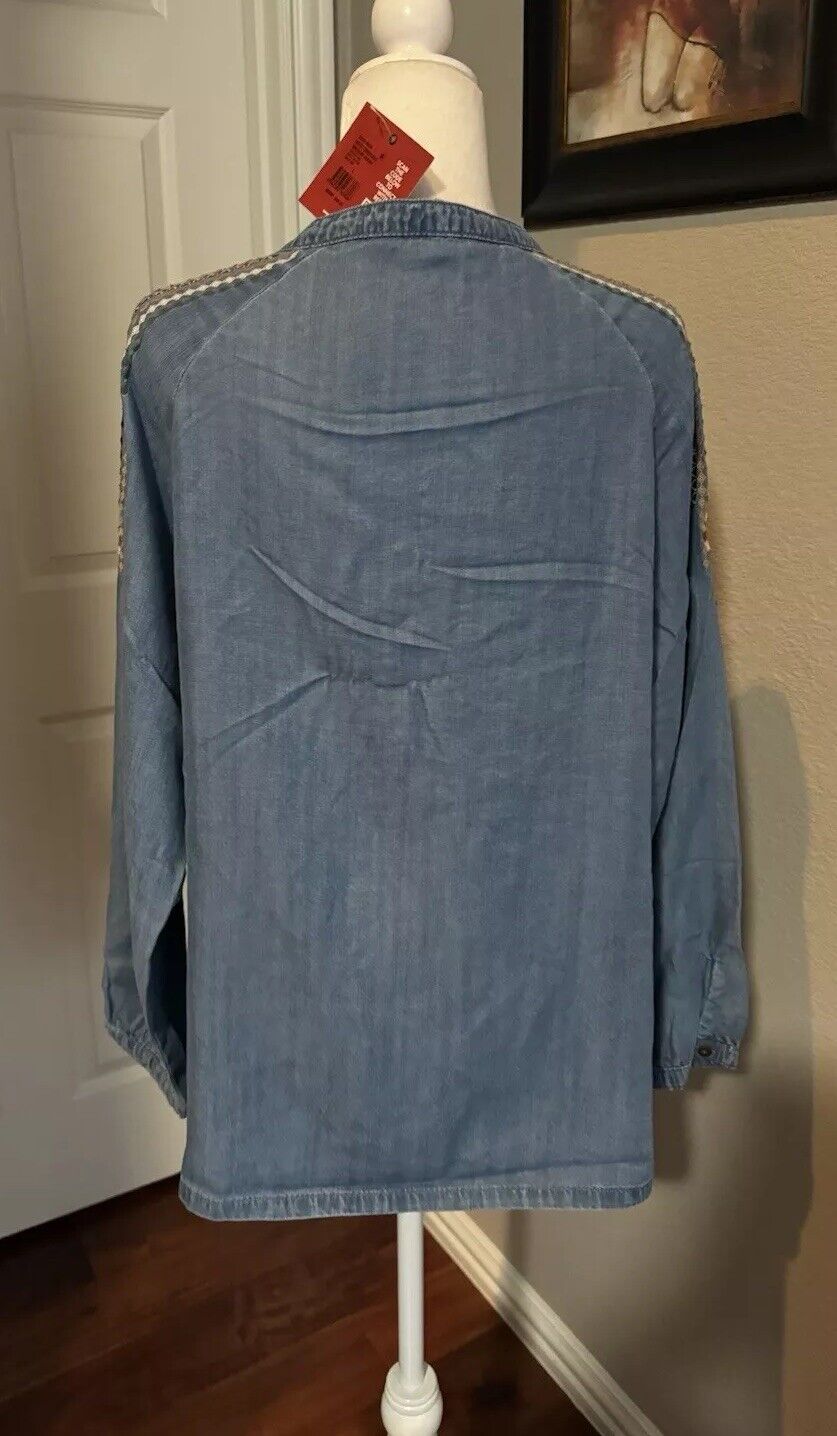 Picture 8 of 23