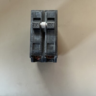 UND LAB 2 Pole 30 Amp Circuit Breaker