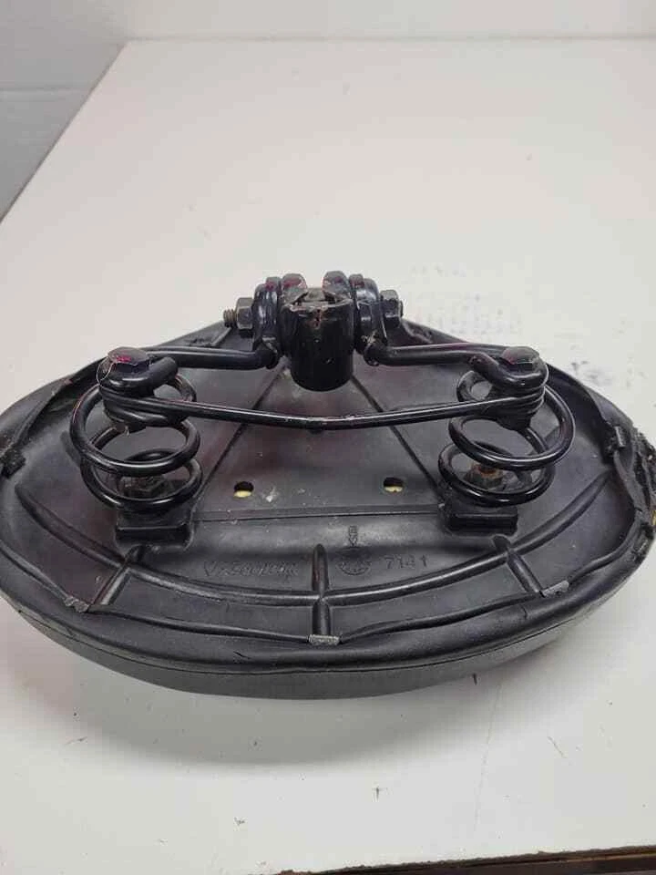 viscount large bicycle seat  / sn2576  R4 - Image 3 of 4