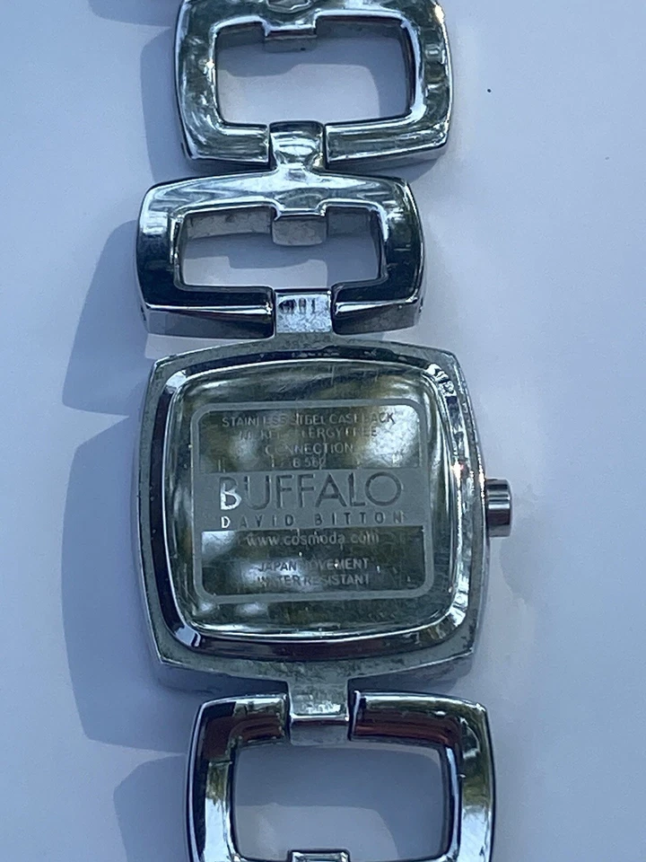 David Britton Buffalo Quartz Ladies Watch New Battery Foto 2 de 4