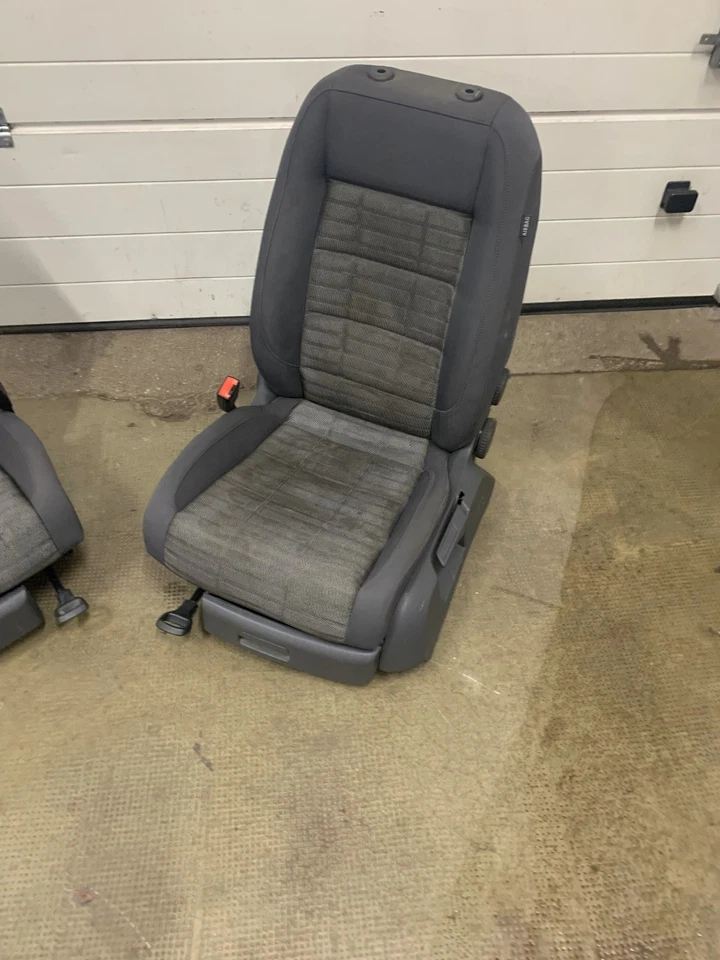 Sitz Fahrersitz Beifahrersitz links+recht VW Touran Bj.2003-2006 mit Sitzheizung - Bild 3 von 4