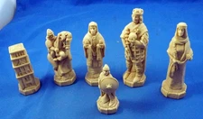 Rare SAC Battle of Hastings Studio Anne Carlton Individual Chess Pieces