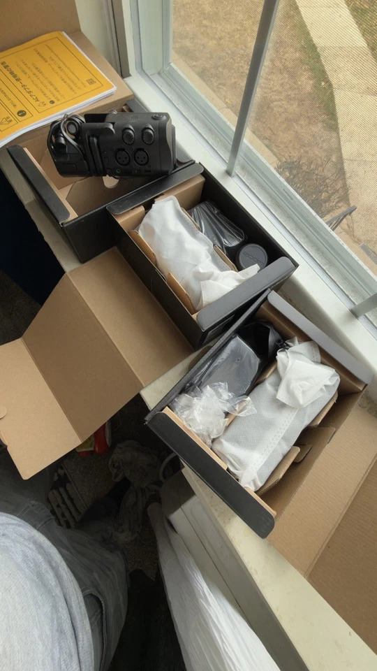 Câmera de vídeo digital Zoom Q8n-4K 4K UHD 4 faixas áudio útil - Imagem 2 de 4