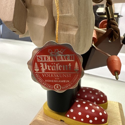 Steinbach Nutcracker Shoemaker / Cobbler 15" Tall S665 - Picture 3 of 5