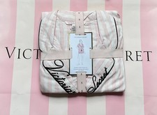 Victoria  s Secret Flannel Short Pajama Set 2 Piece Pj Set Iconic Pink Stripe S