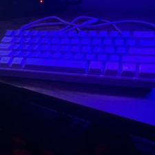 White Wired Compact Computer Keyboard QWERTY Standard English Plastic