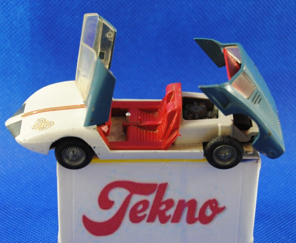 Miniature Tekno DK N°923 – Monza Spider #69 – Échelle 1/43 – Occasion