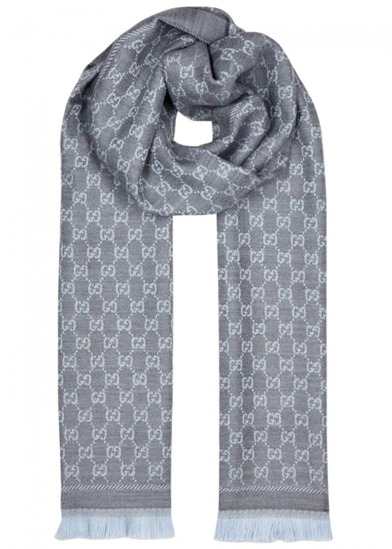 Écharpe au pochoir monogramme unisexe authentique Gucci gris laine bleue GG 411115 neuve
