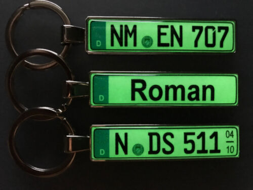 Schlüsselanhänger leuchtet in der Dunkelheit mit KFZ-Kennzeichen für Ihr Auto... - Bild 1 von 11